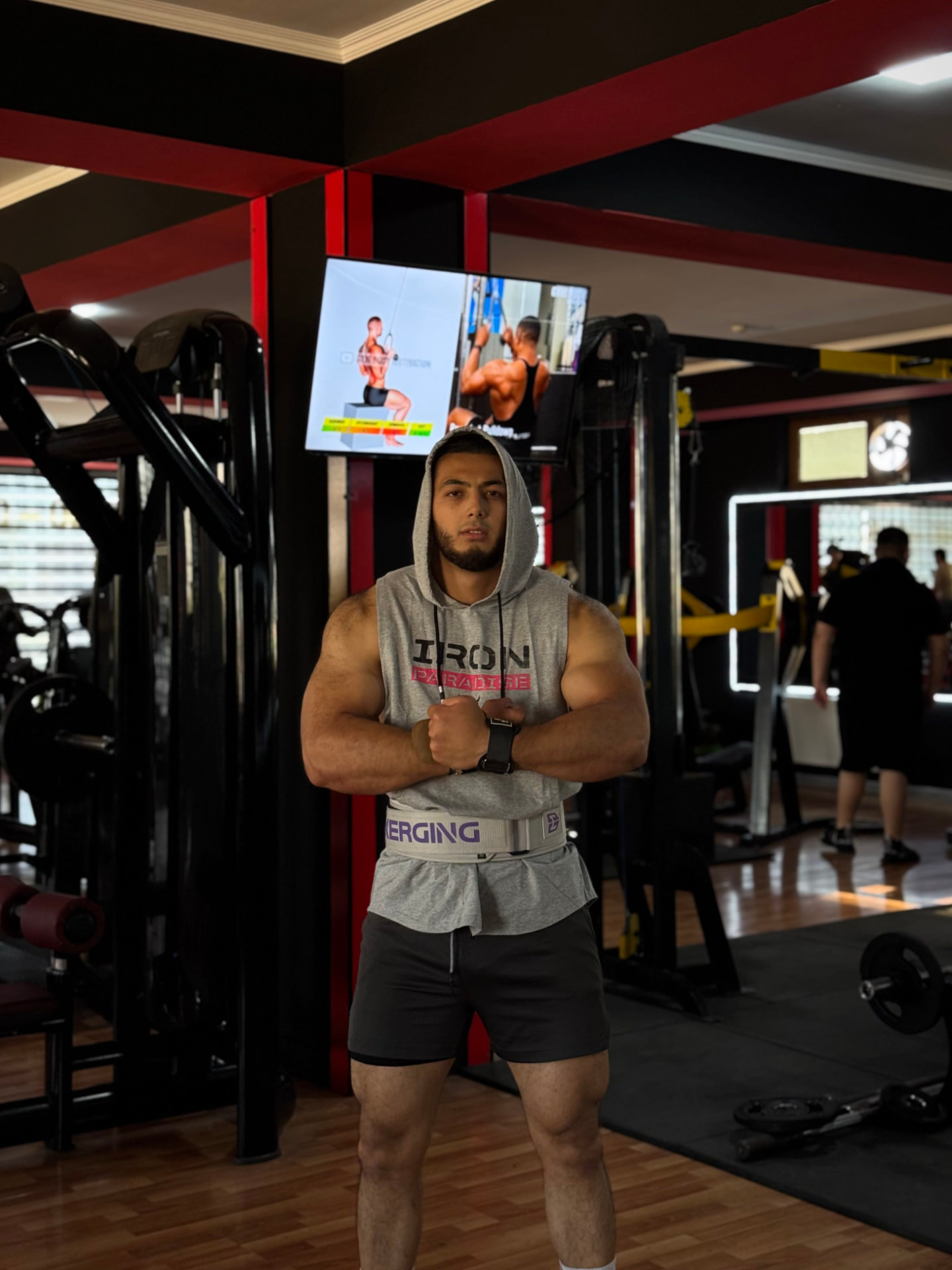 Abror — Bosh murabbiy